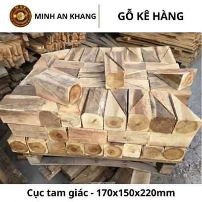 Cục chắn tam giác 170 x 150 x 220mm
